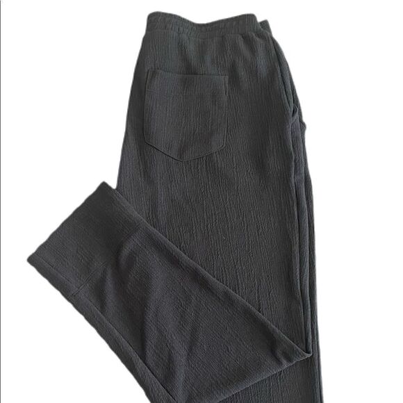 b New York Slash Pocket Pull-On Pant - Picture 4 of 7